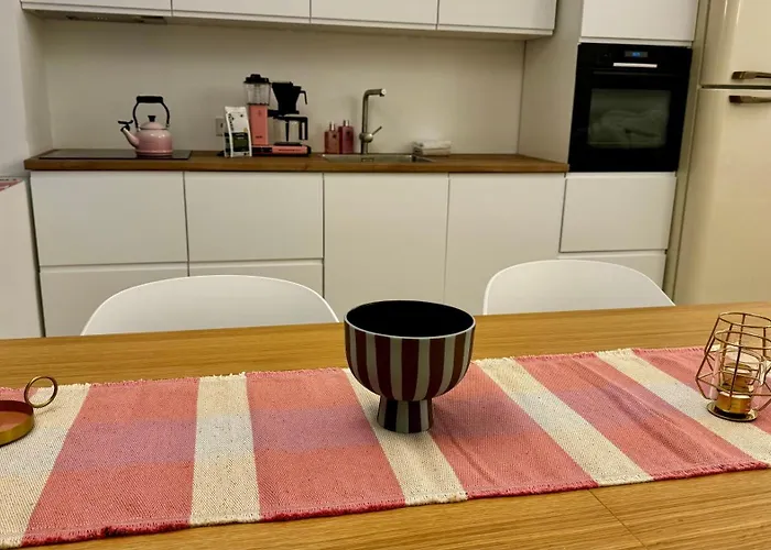 Mitten In Der Koelner City - Design Trifft Altbau